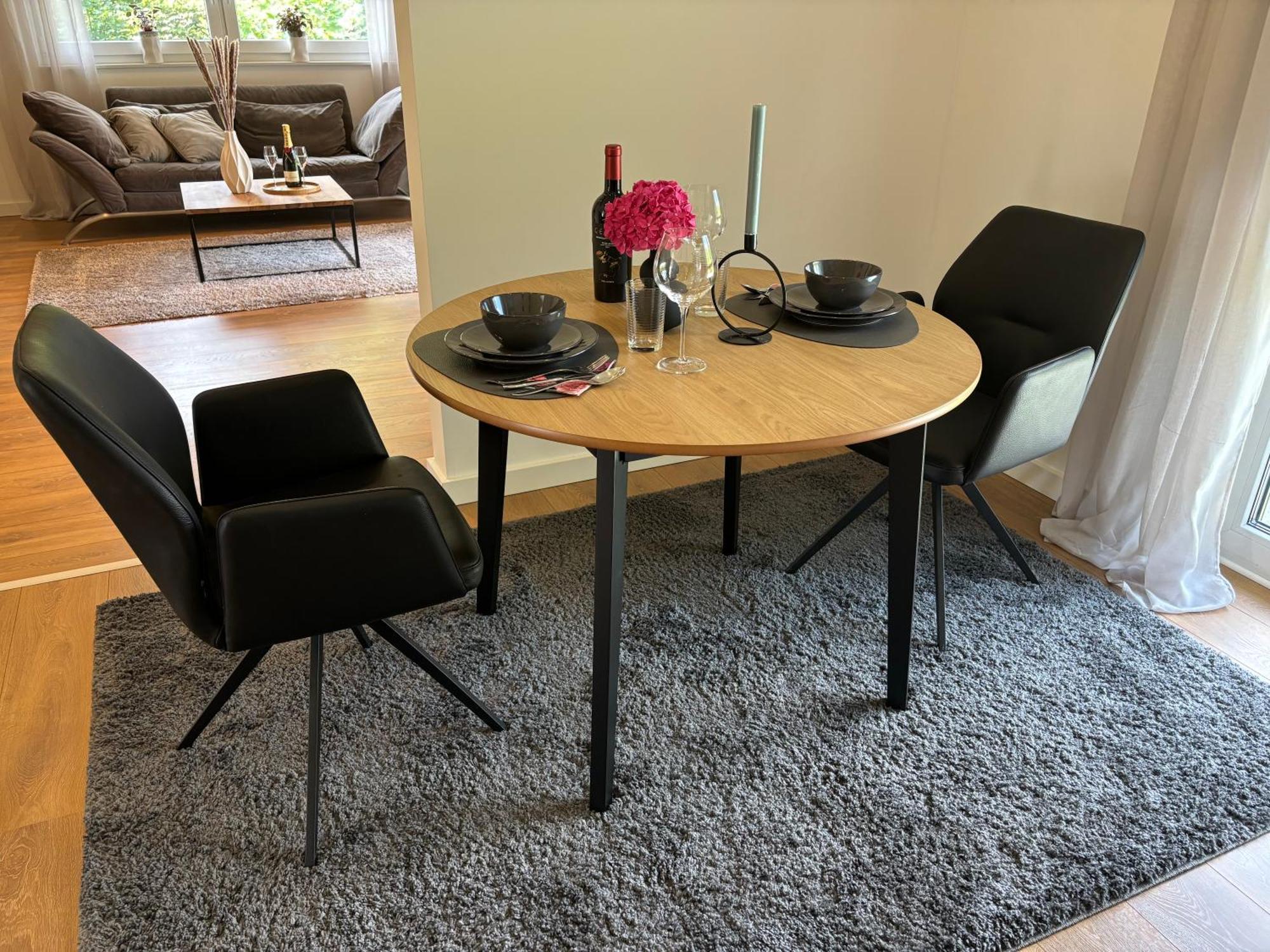 B&S-Apartment 100 Qm Neu Schlangen ภายนอก รูปภาพ
